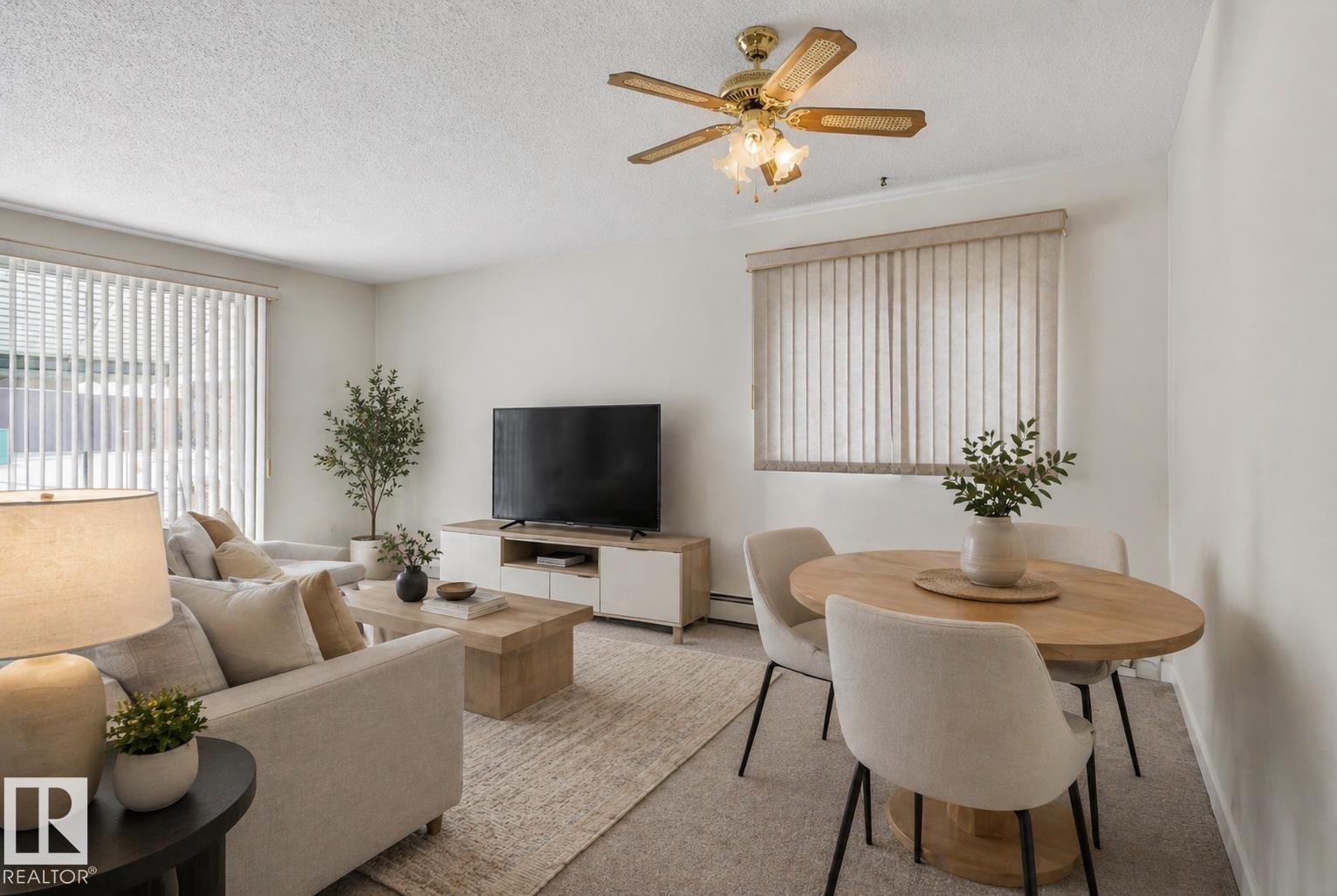 9732 75 AV NW, Edmonton