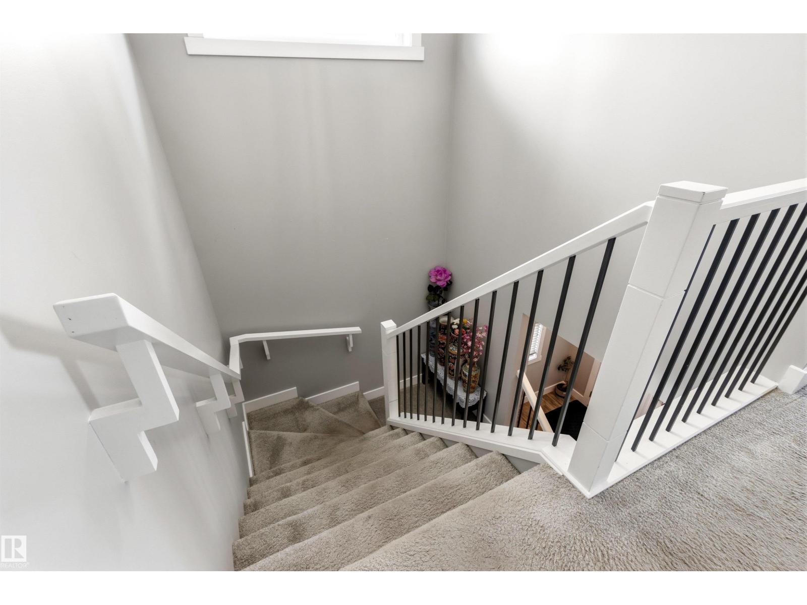 9812 224 ST NW, Edmonton