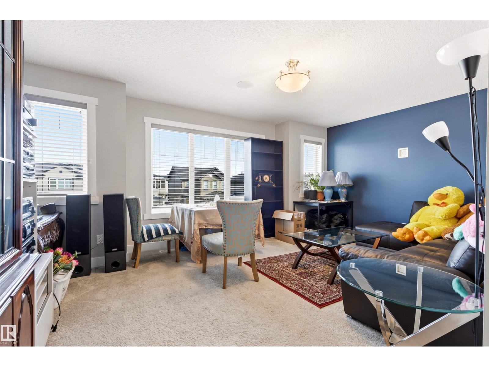 9812 224 ST NW, Edmonton