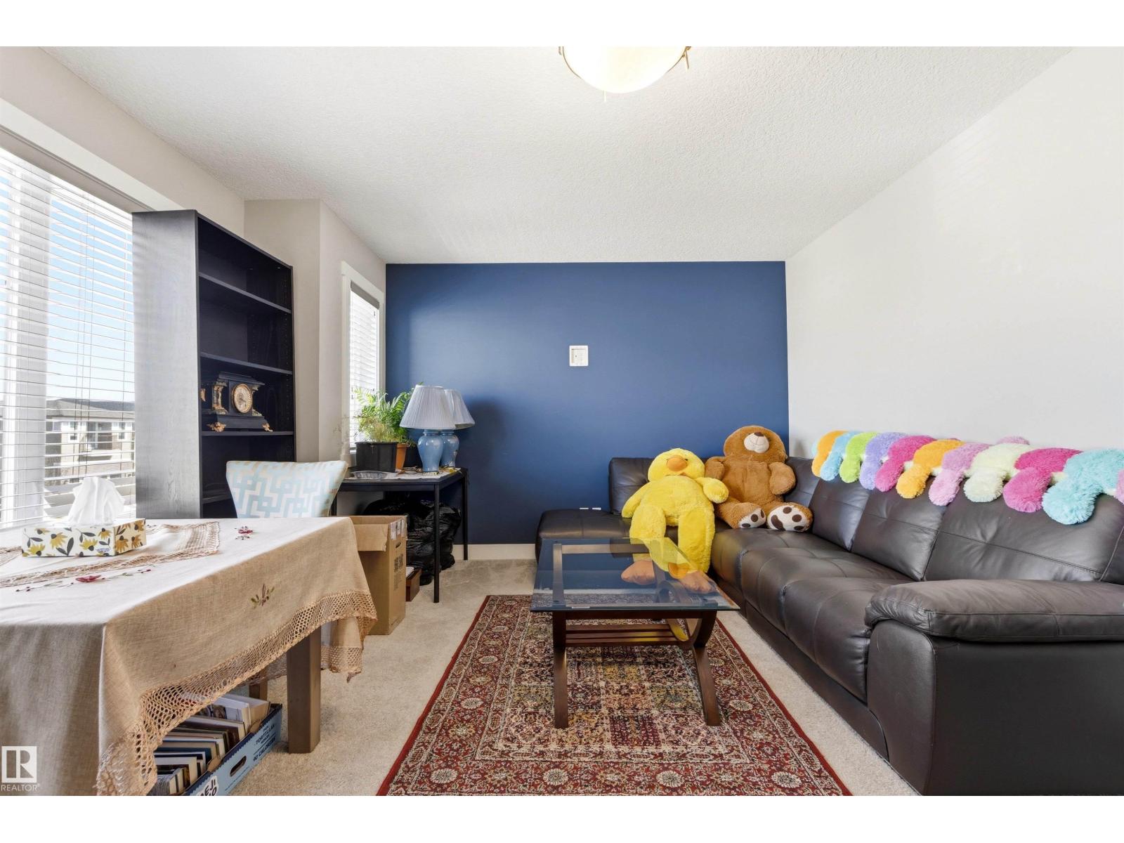 9812 224 ST NW, Edmonton