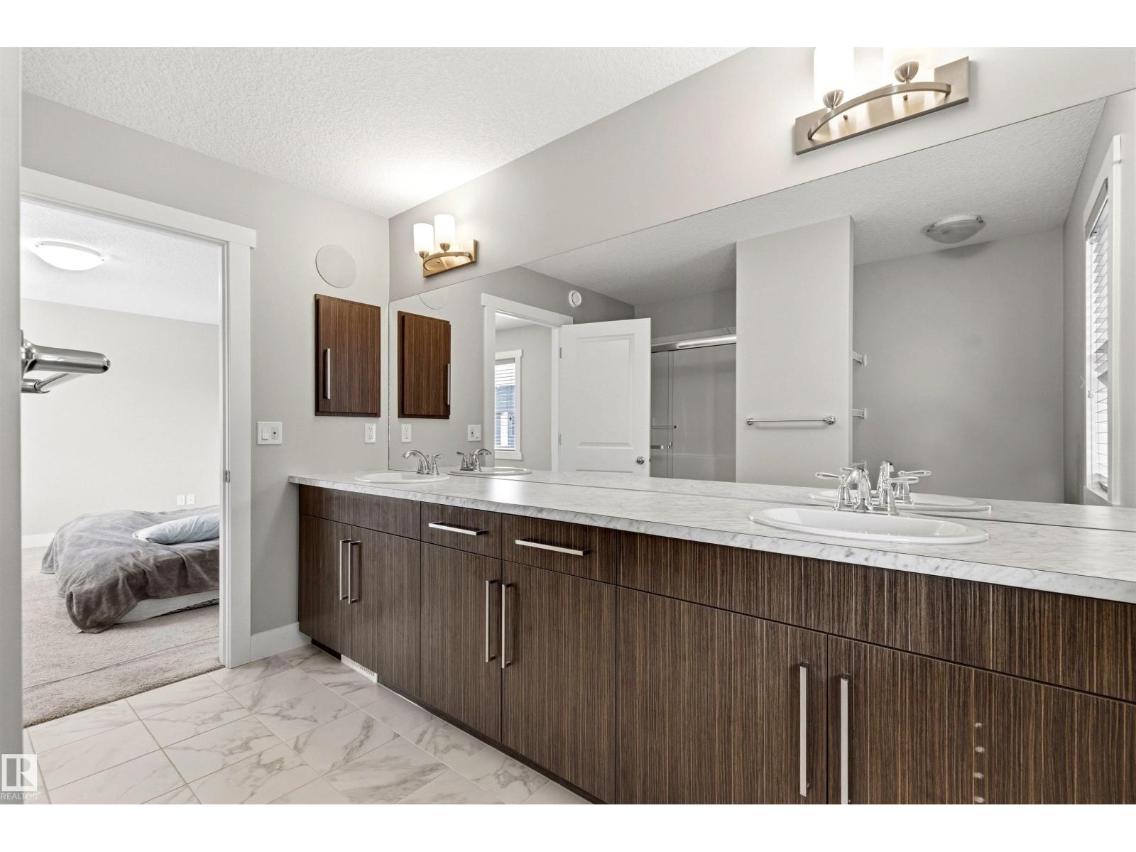 9812 224 ST NW, Edmonton