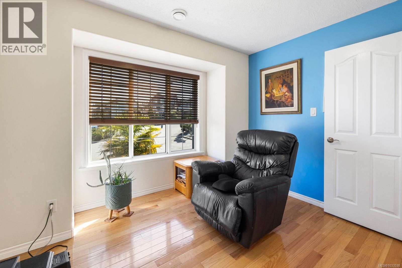 515 Louise Rd, Ladysmith