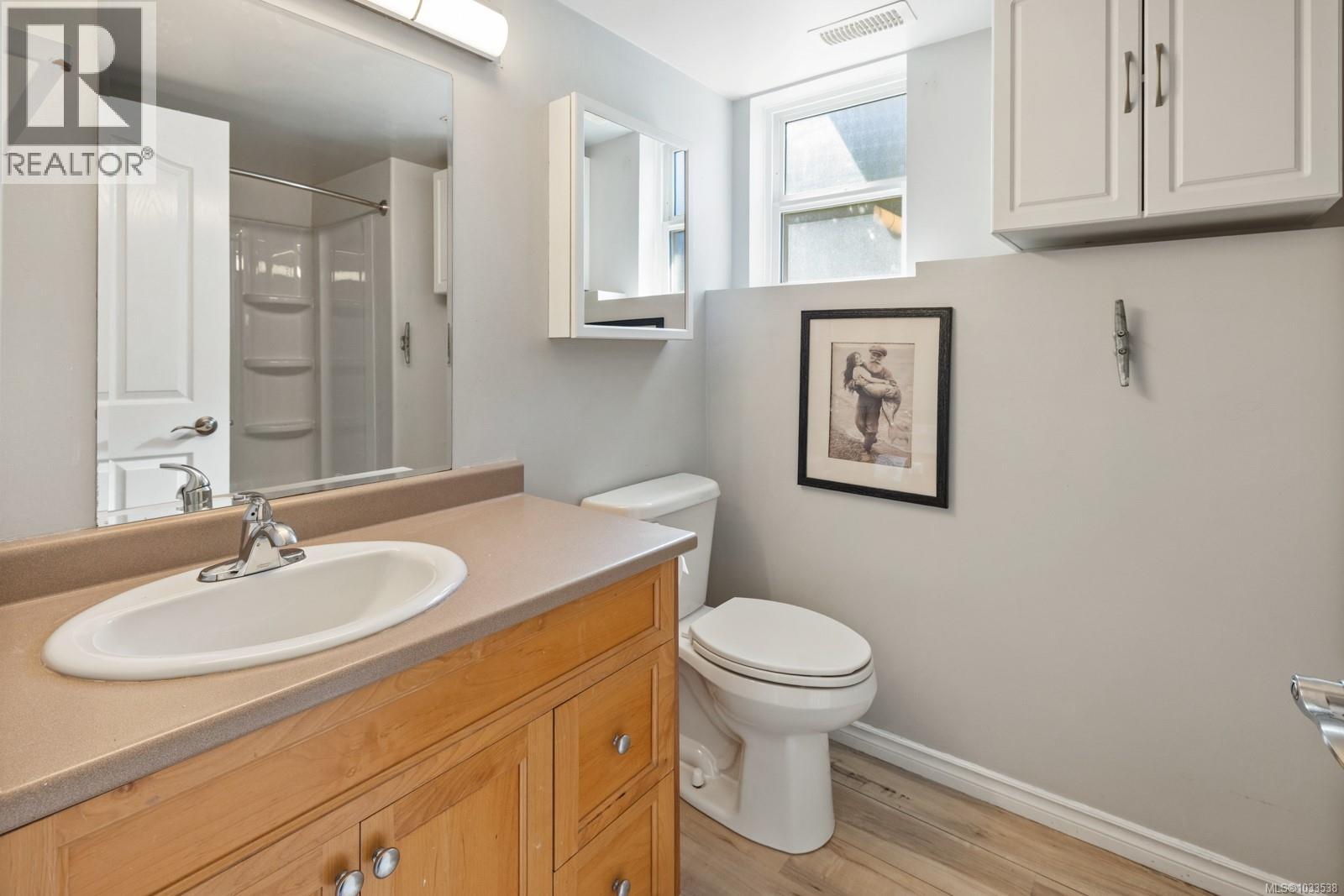 515 Louise Rd, Ladysmith