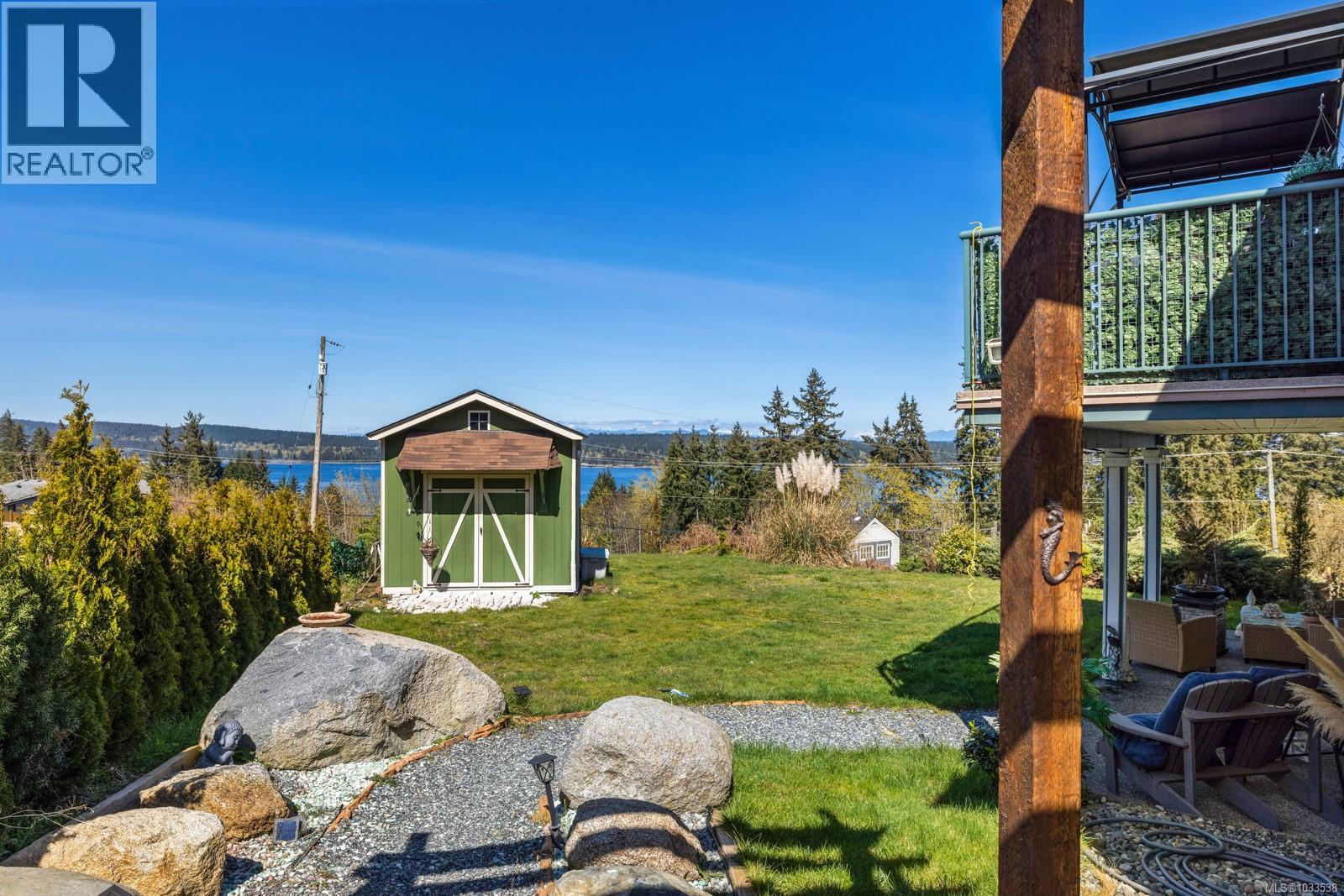 515 Louise Rd, Ladysmith