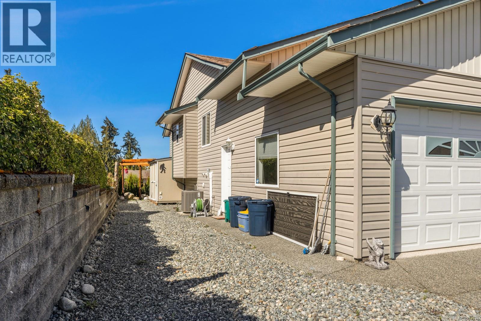 515 Louise Rd, Ladysmith