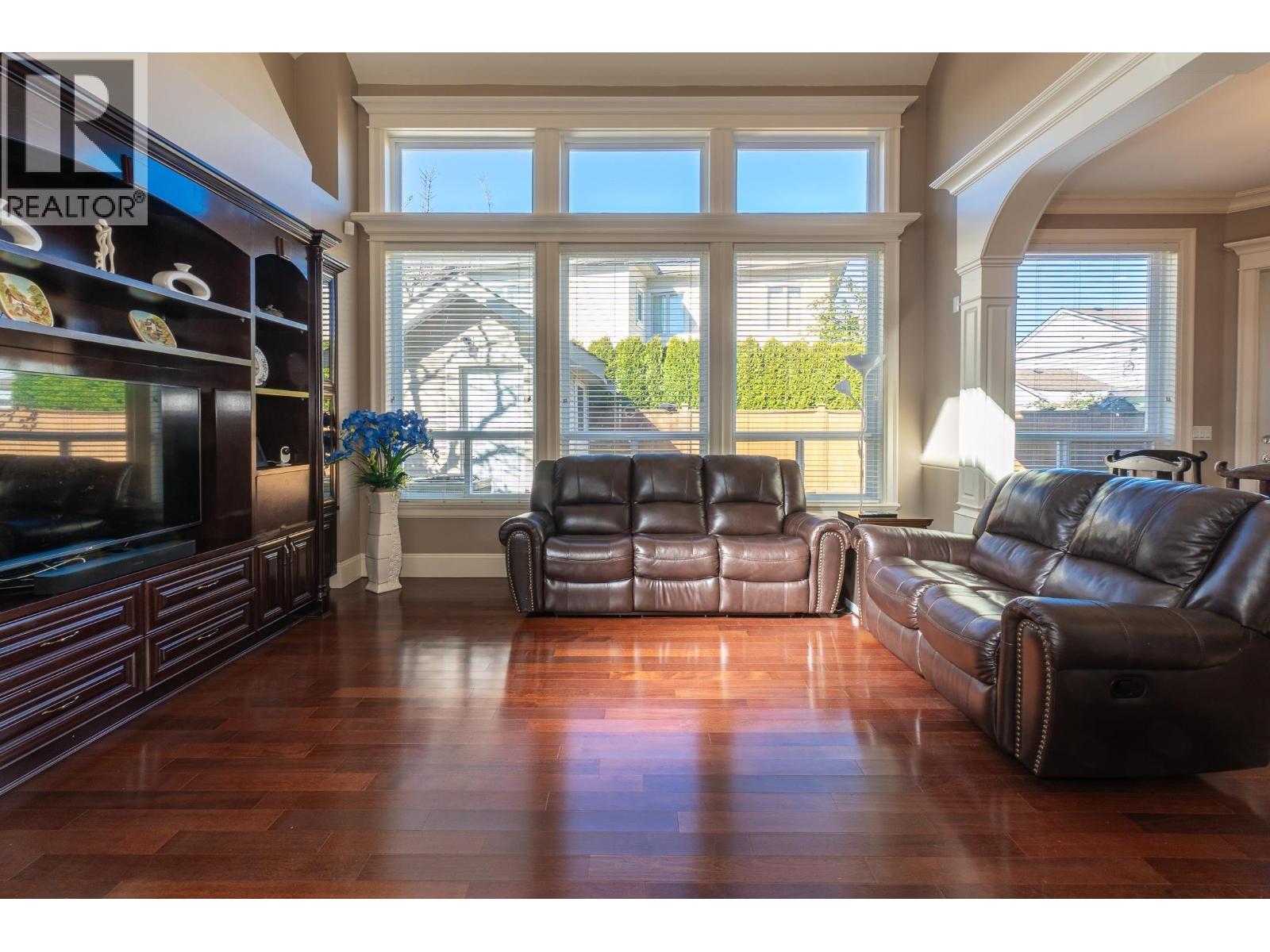5 Bed, 5 Bath House for Sale in Richmond – 3231 WARDMORE PLACE, Richmond – MLS# R3117084 - Image 7