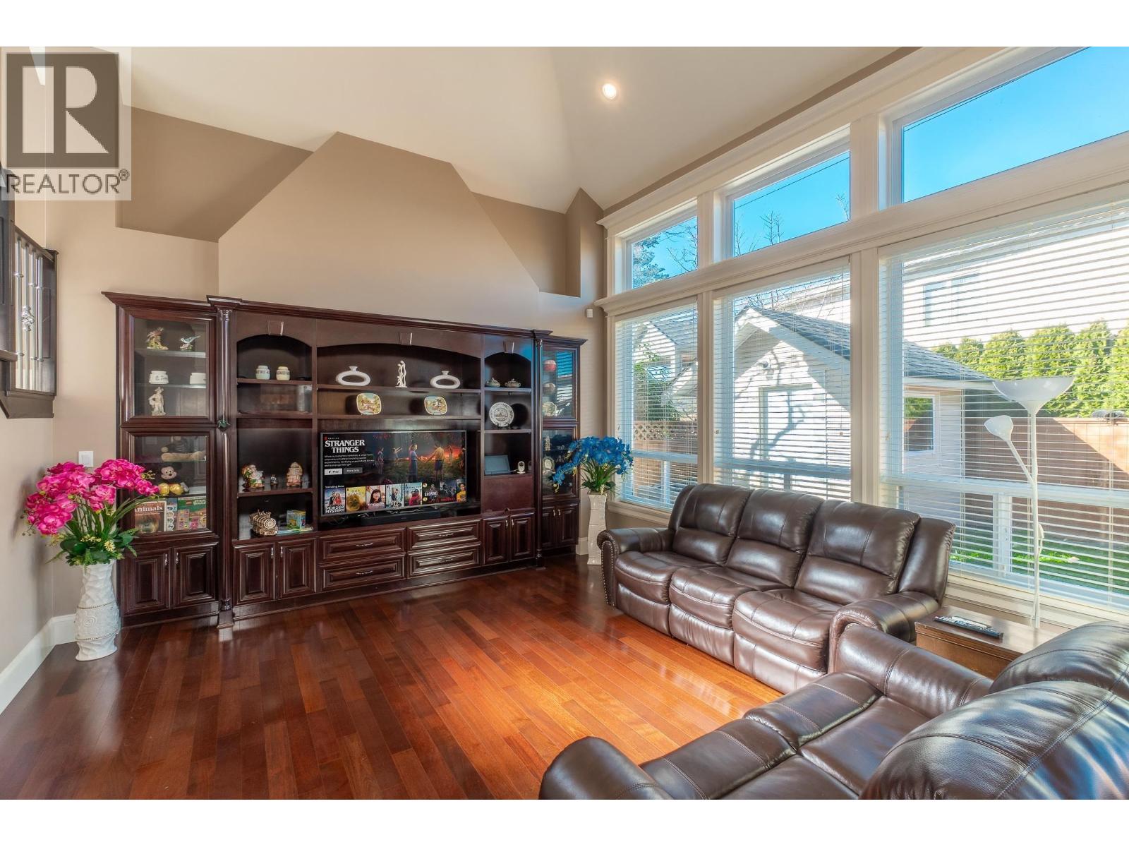 5 Bed, 5 Bath House for Sale in Richmond – 3231 WARDMORE PLACE, Richmond – MLS# R3117084 - Image 6