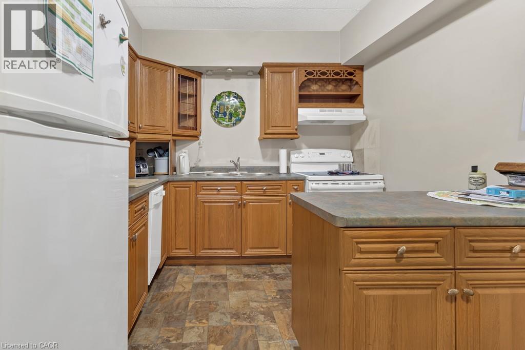 163 FERGUSON Drive Unit# 302, Woodstock, Ontario, N4V1B1 — Photo 13