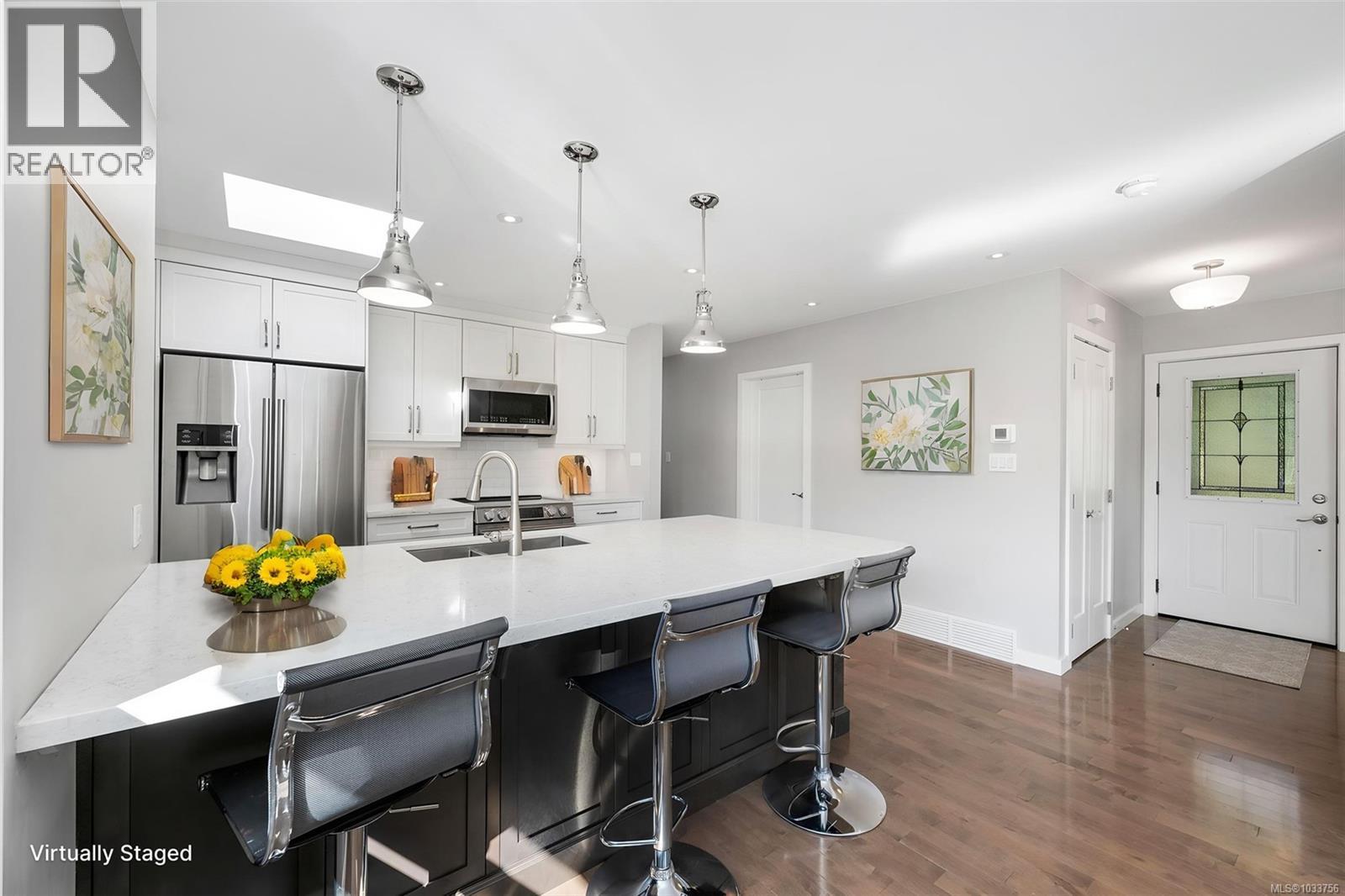 4474 Torquay Dr - 18