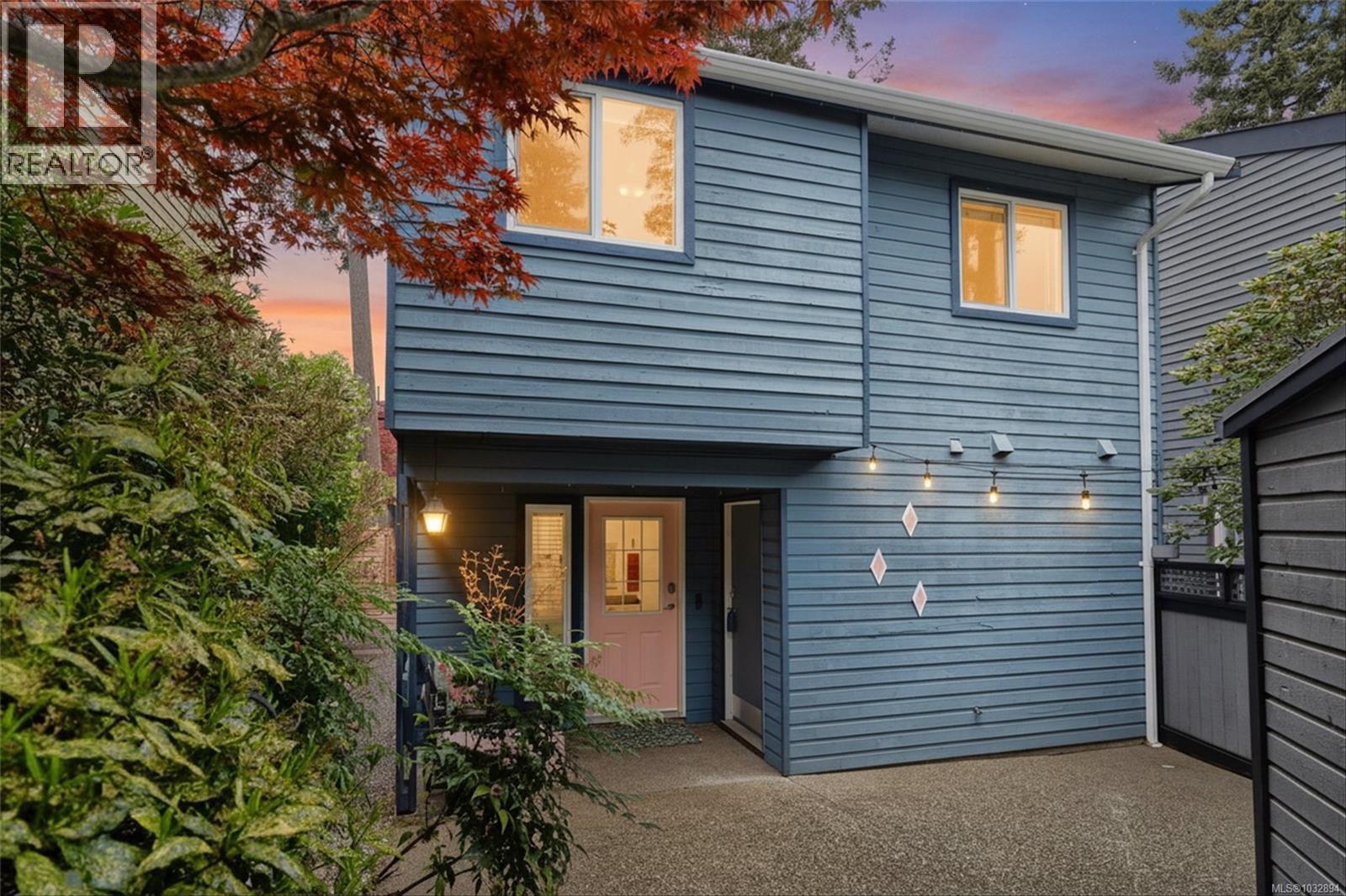 48 Falstaff Pl, View Royal