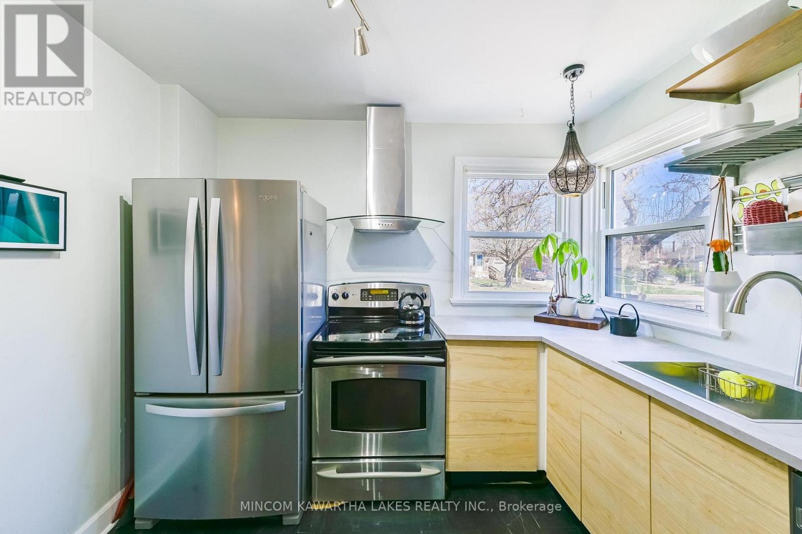 193 SHELBOURNE STREET - 4