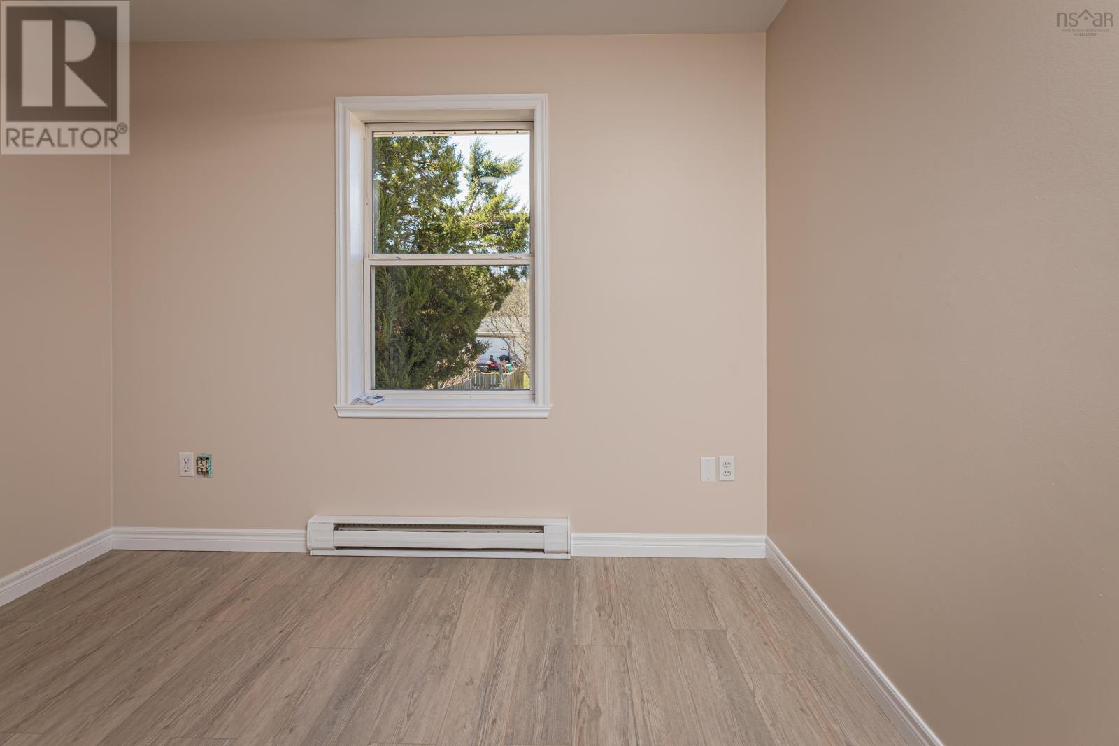 Property 16 of 29 of 71 Hemlock Drive