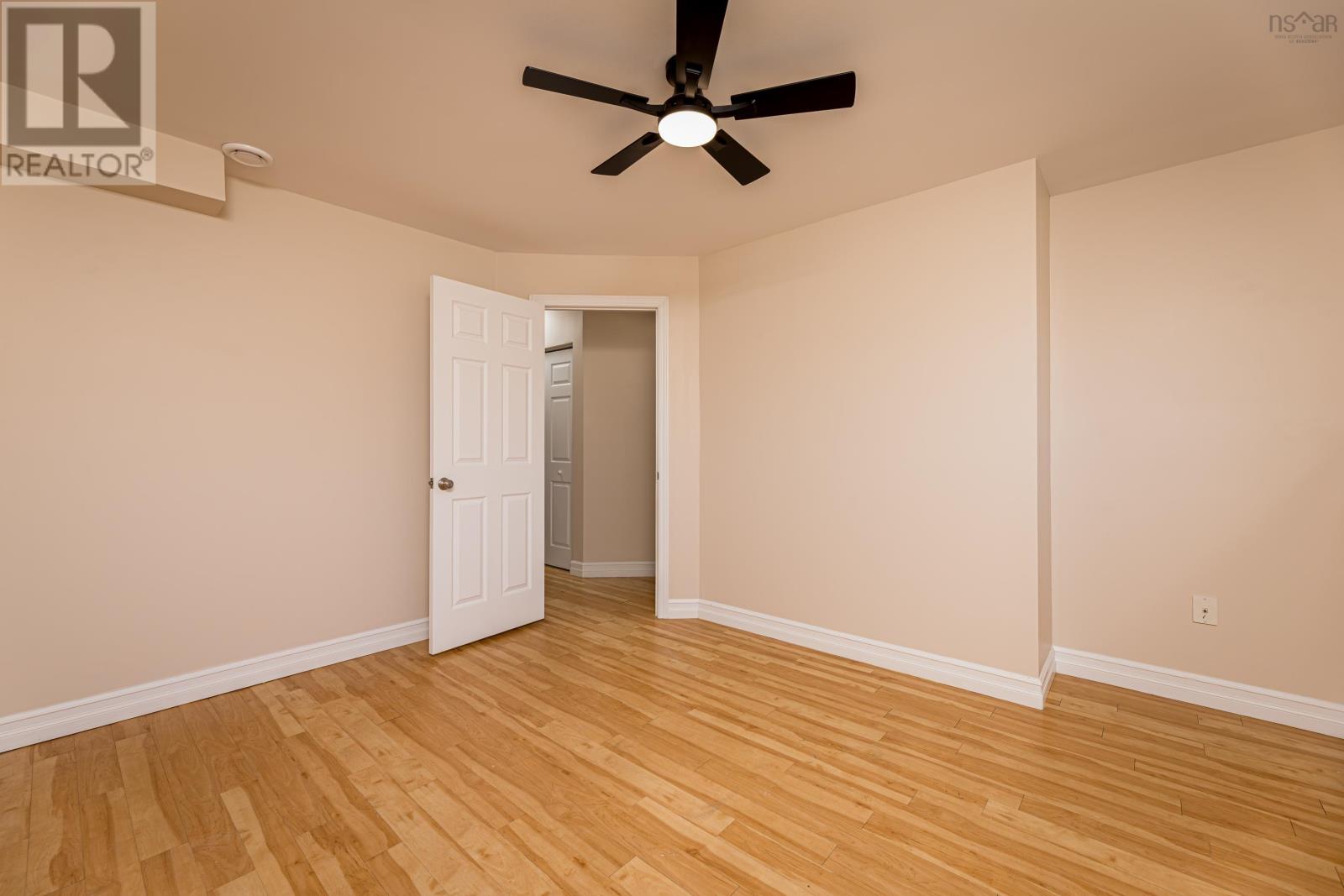 Property 19 of 29 of 71 Hemlock Drive