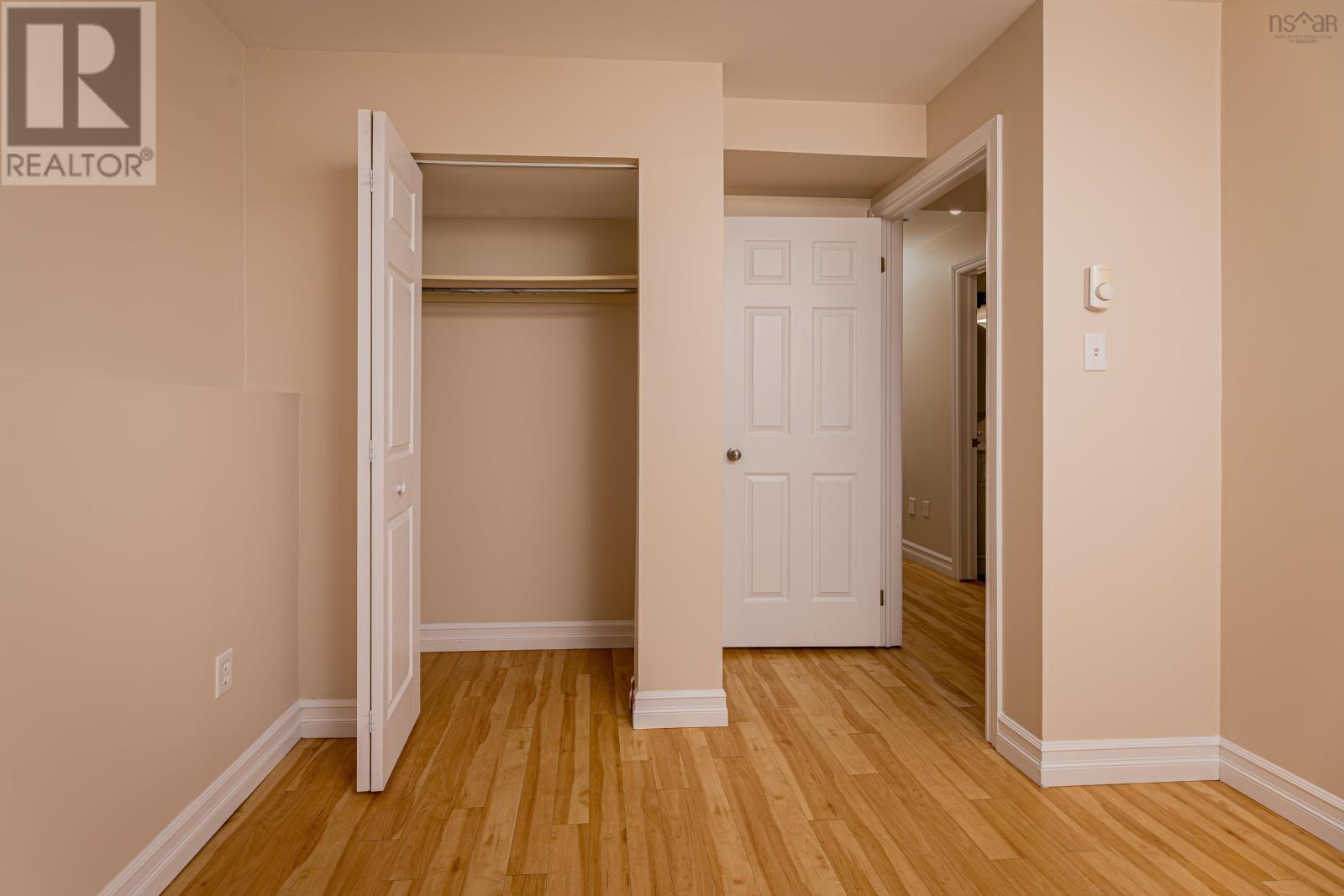 Property 27 of 29 of 71 Hemlock Drive