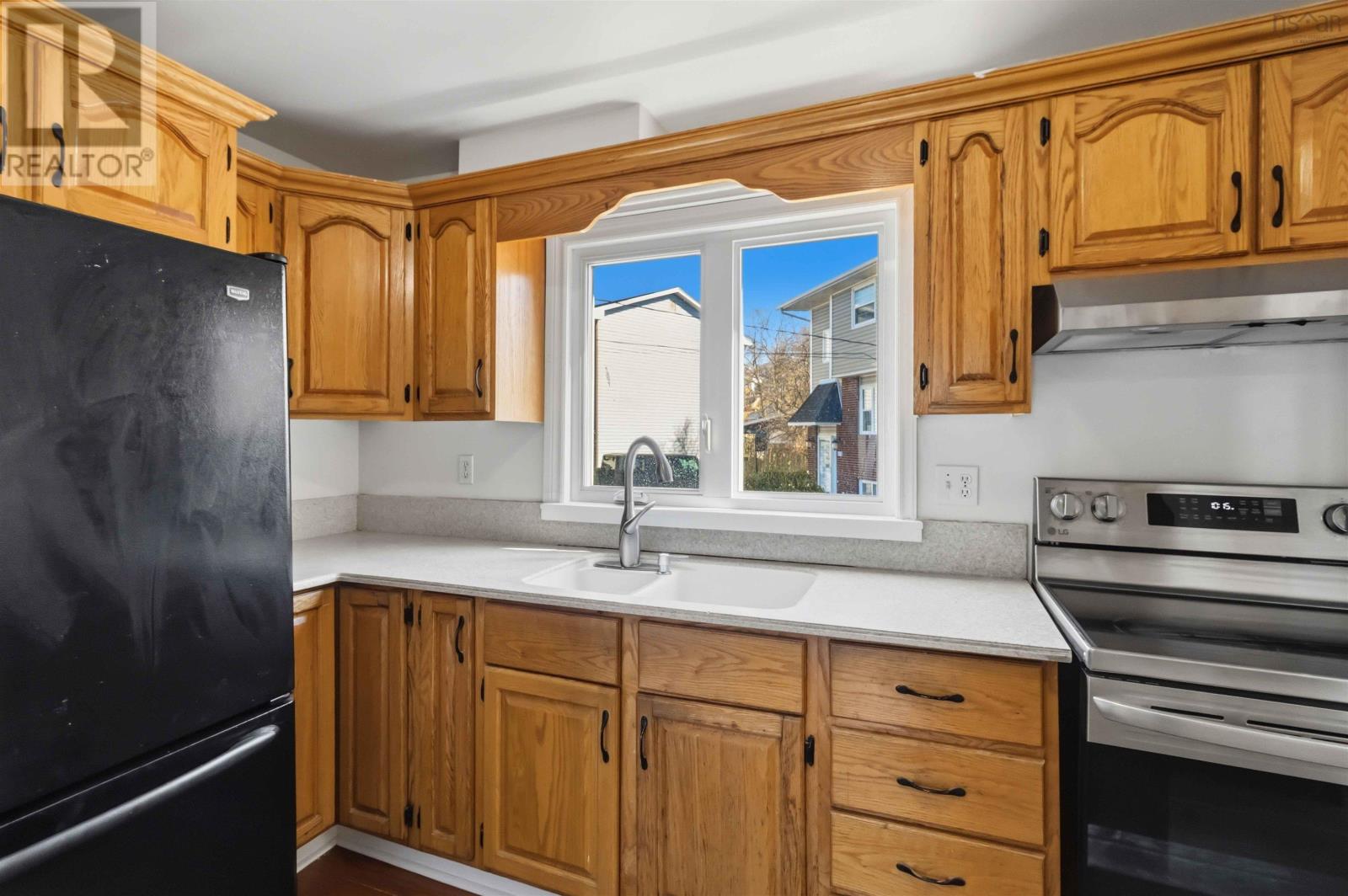 Property 14 of 33 of 28 Osborne Avenue