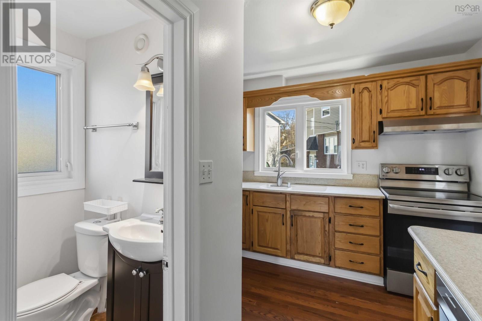 Property 16 of 33 of 28 Osborne Avenue