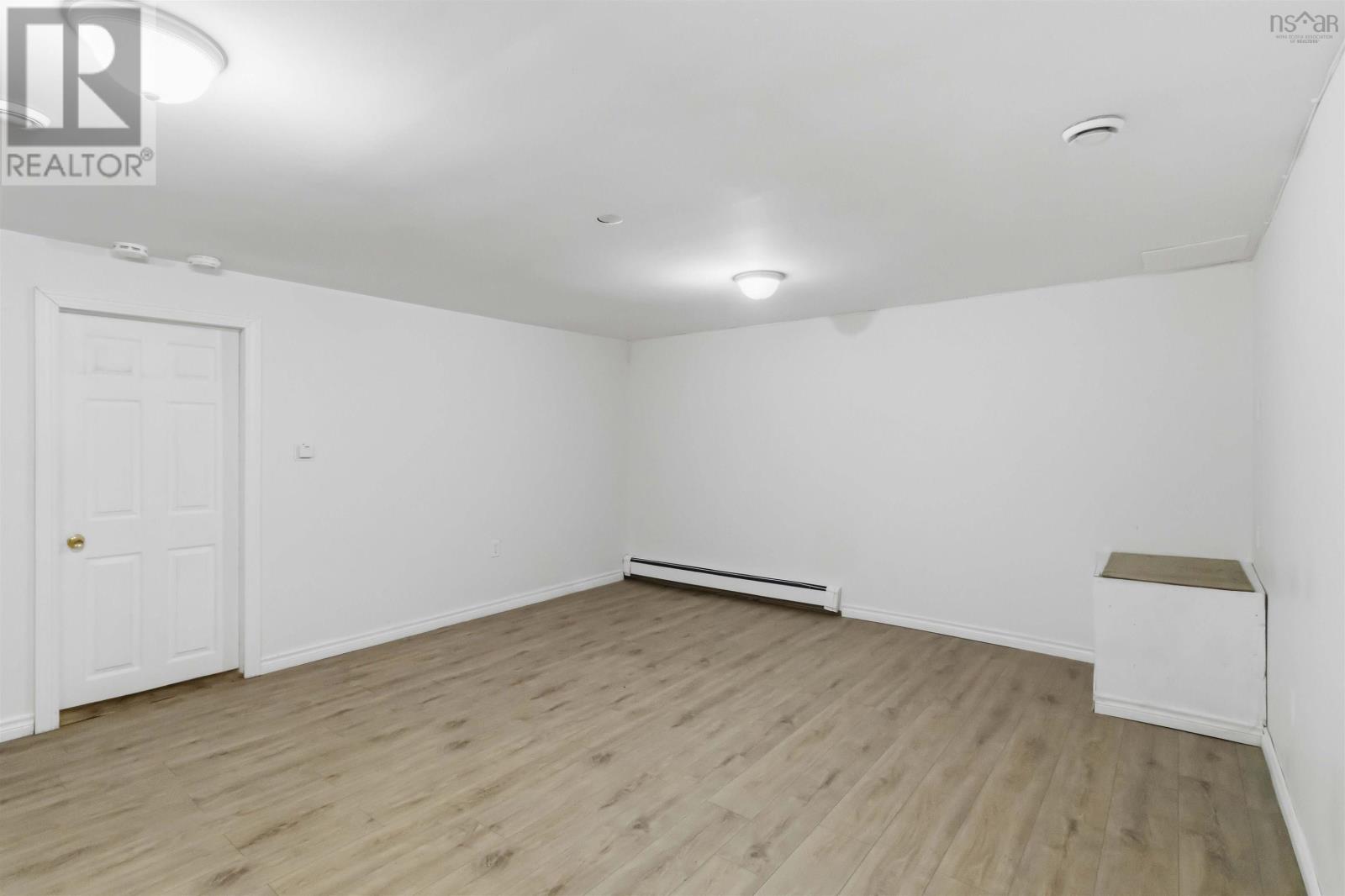 Property 24 of 33 of 28 Osborne Avenue