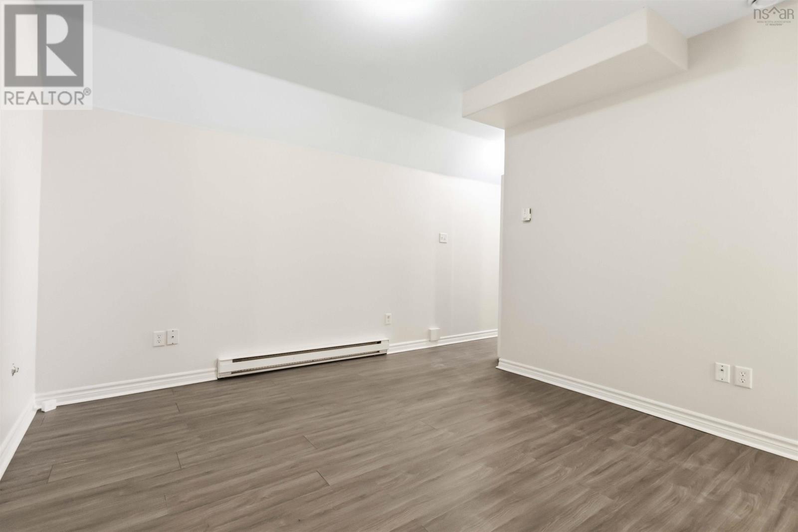 Property 34 of 43 of 219 Green Village Lane