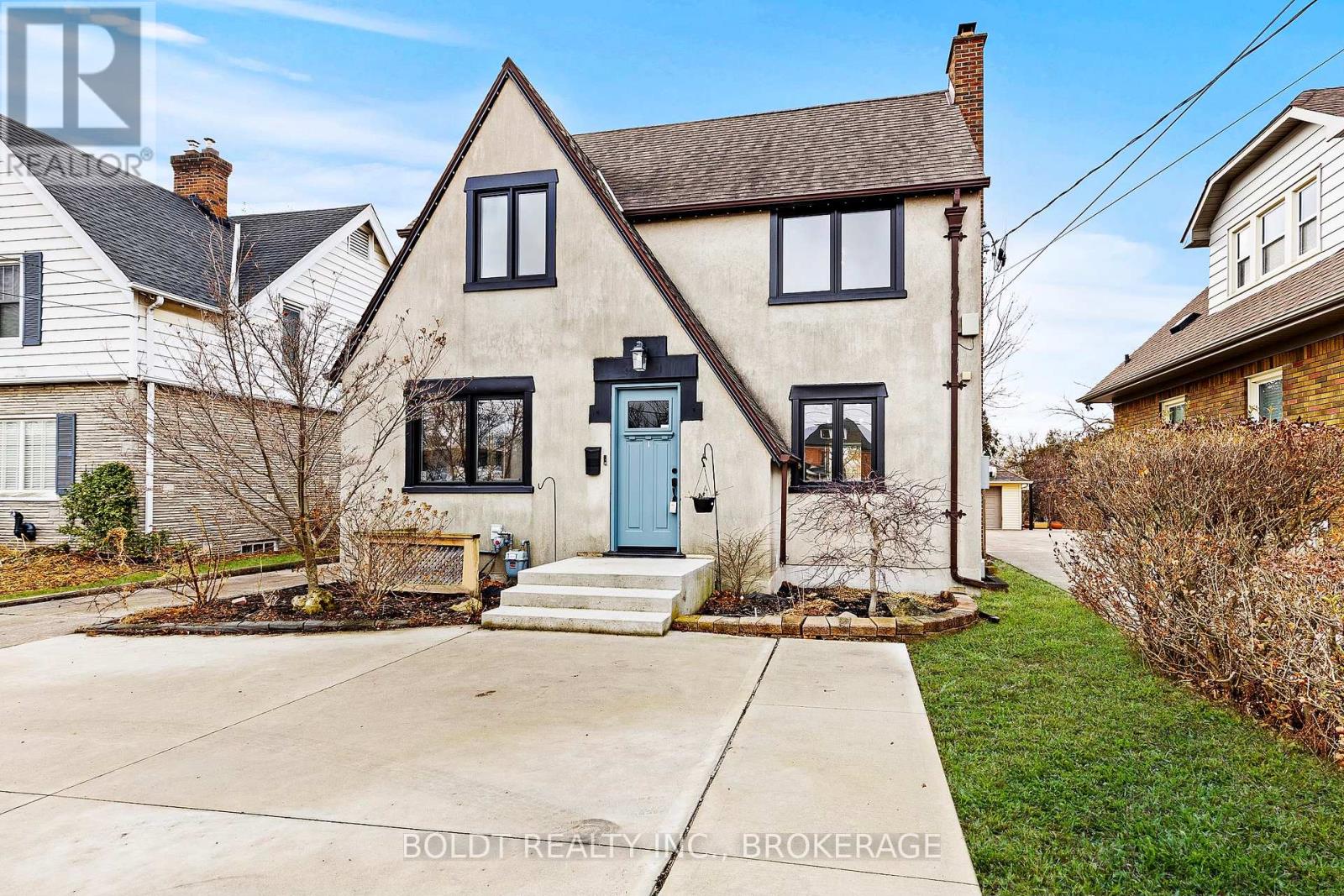 322 QUEENSTON STREET - Image 3