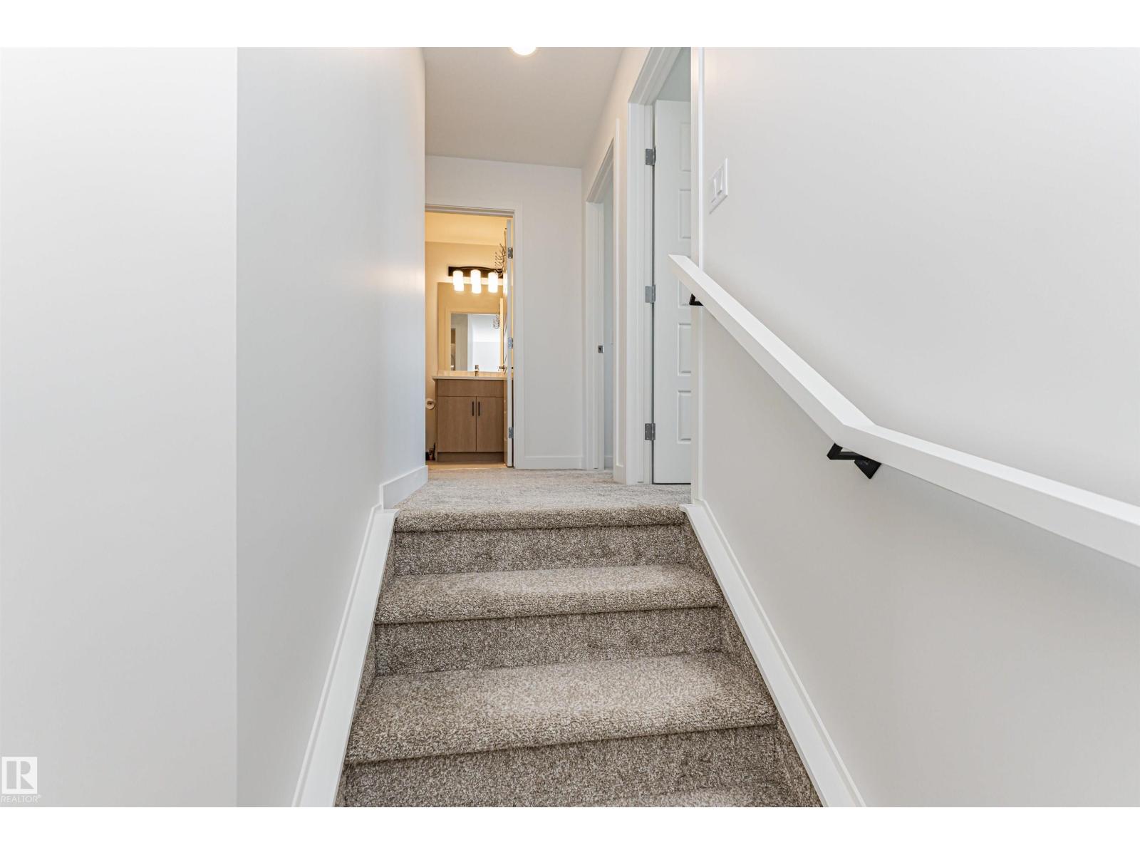 3367 ERLANGER BN NW, Edmonton