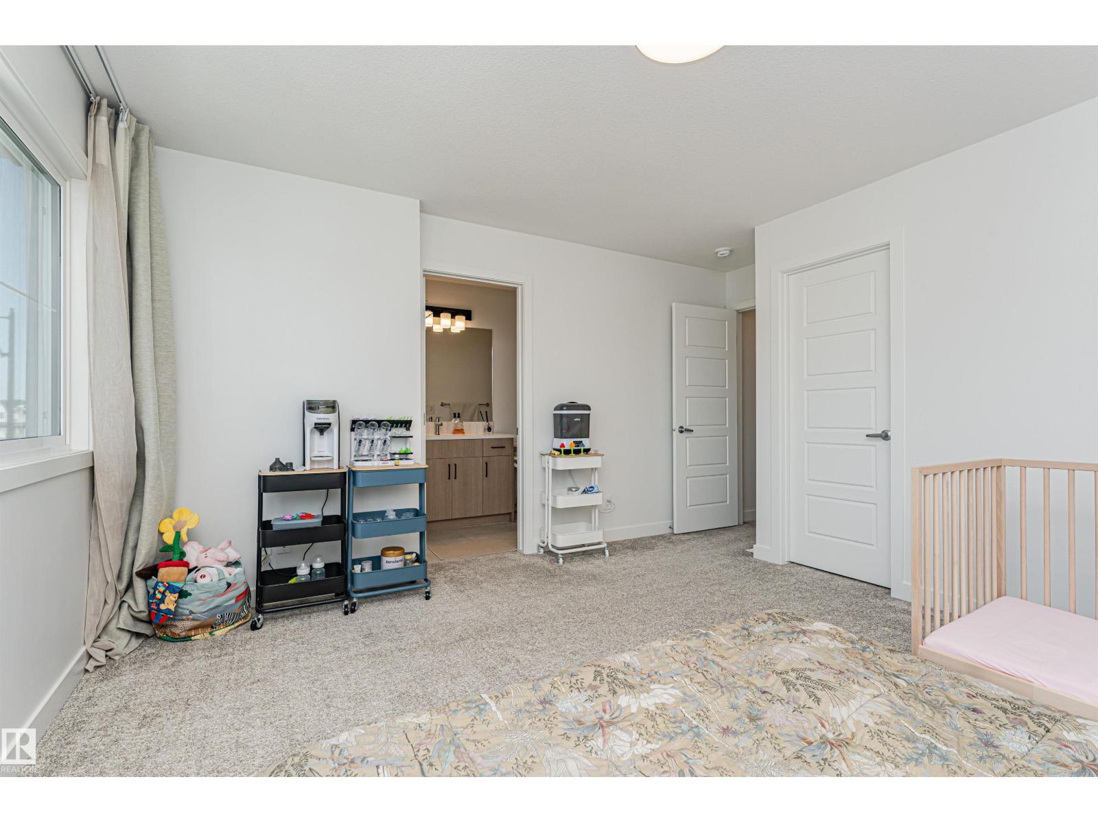 3367 ERLANGER BN NW, Edmonton