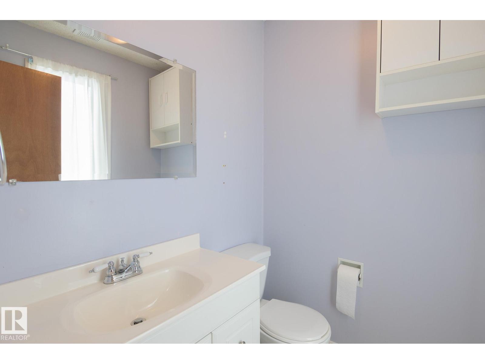 14751 25 ST NW, Edmonton