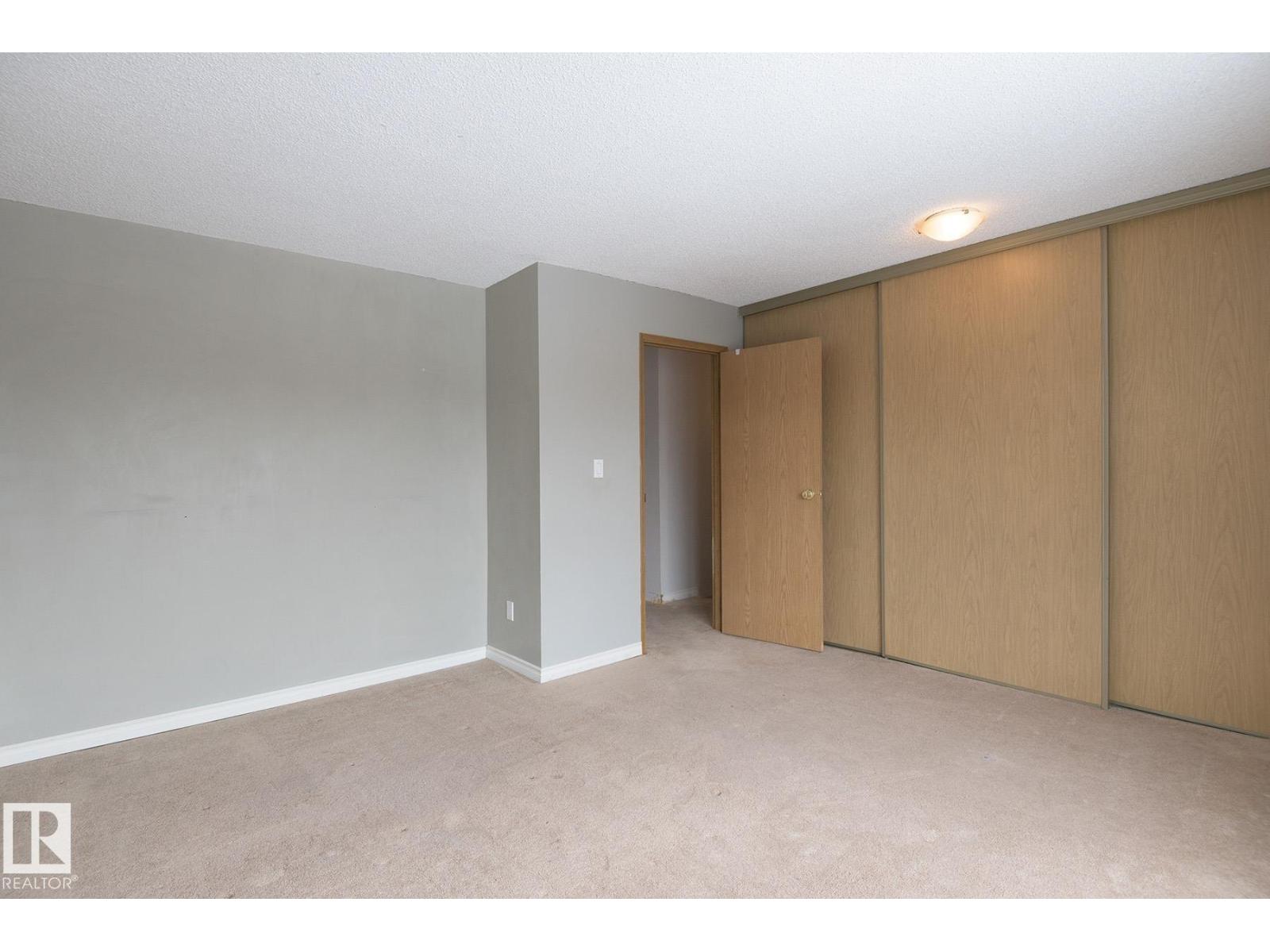 14751 25 ST NW, Edmonton