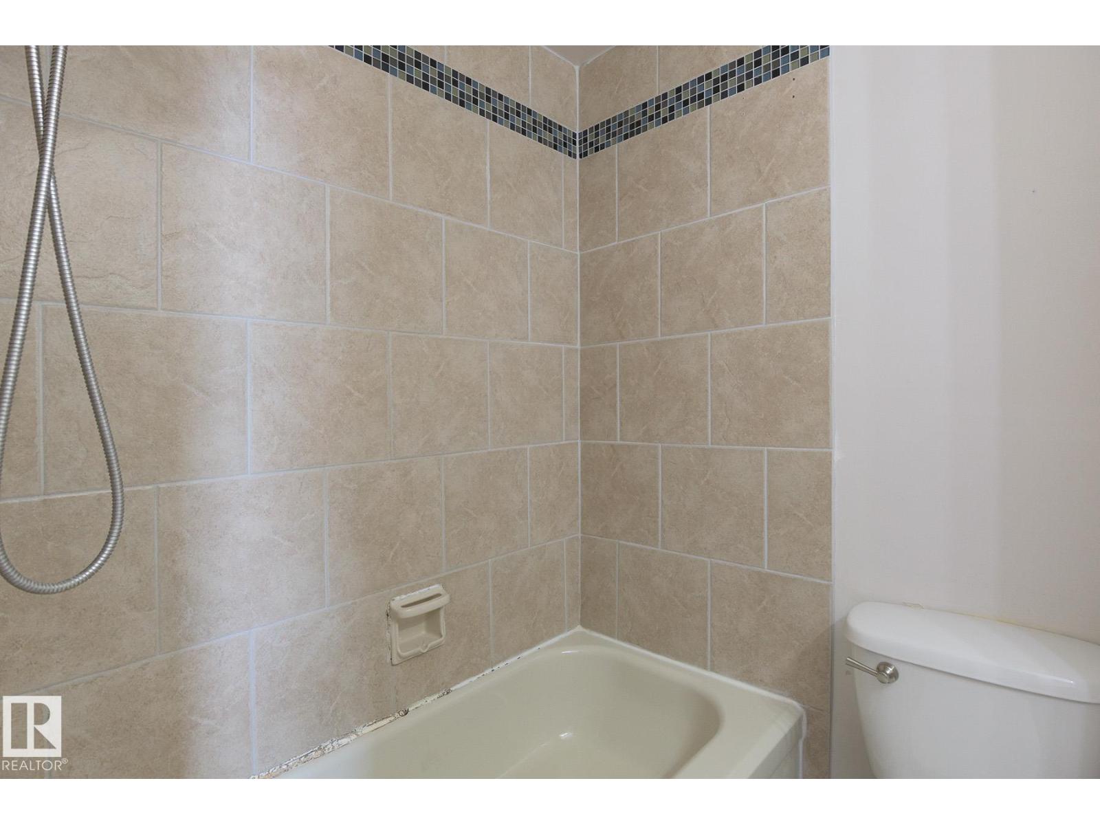 14751 25 ST NW, Edmonton