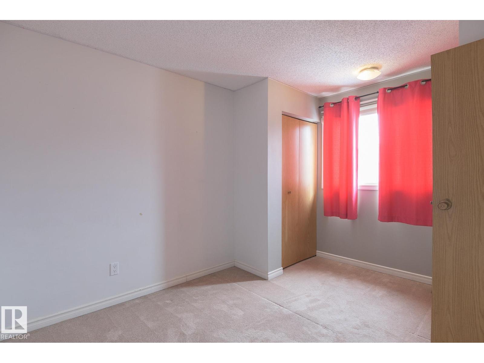 14751 25 ST NW, Edmonton