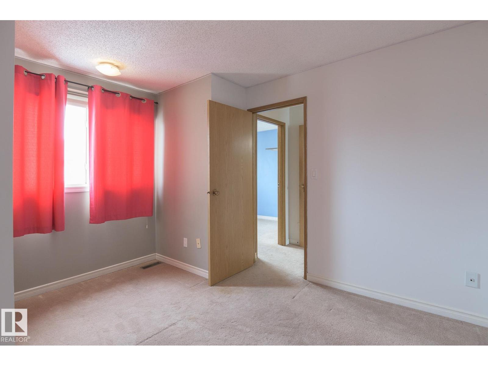 14751 25 ST NW, Edmonton