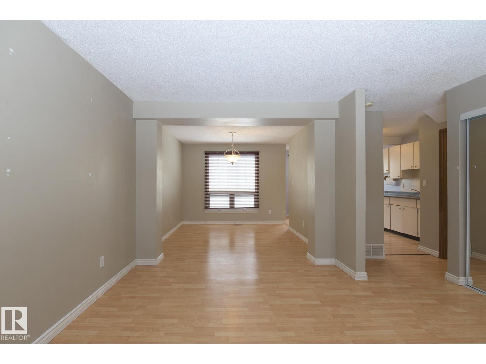 14751 25 ST NW, Edmonton