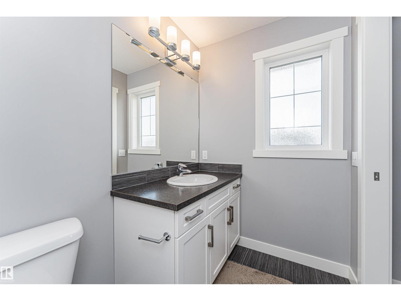 16420 15 AV SW, Edmonton