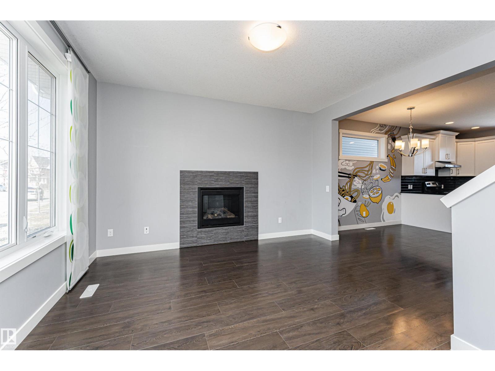 16420 15 AV SW, Edmonton