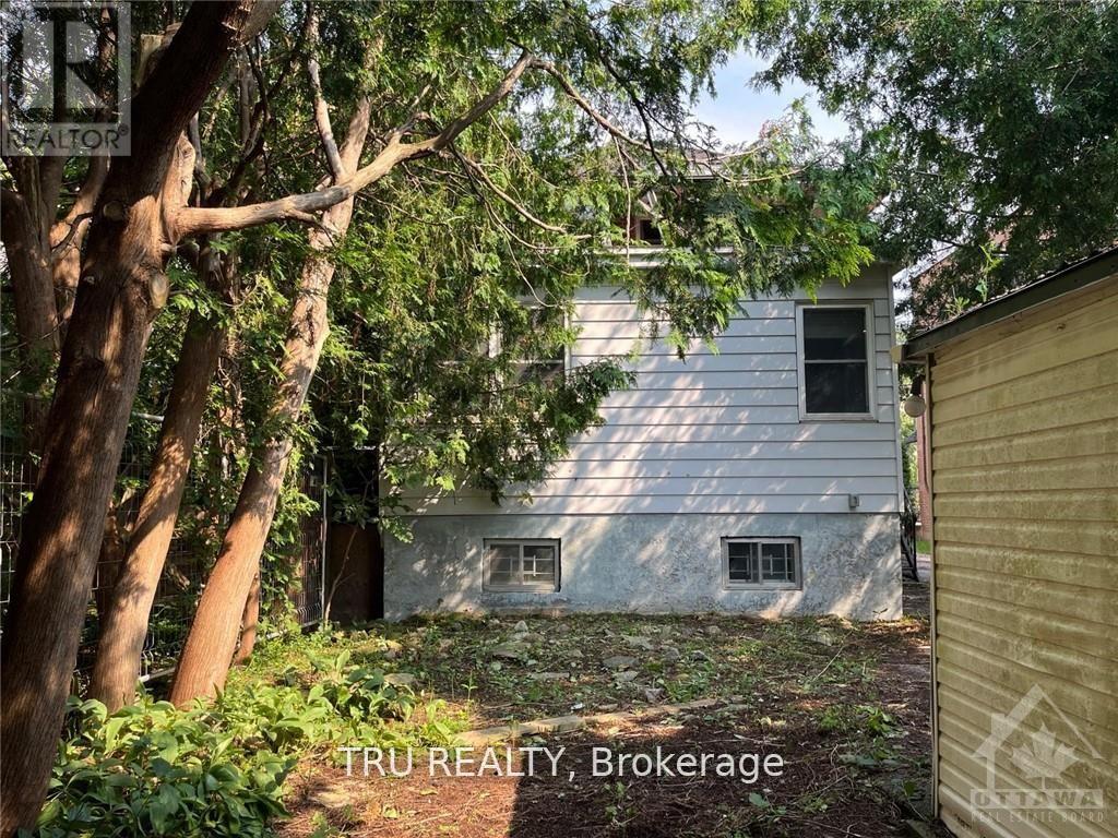 102 PUTMAN AVENUE - 9