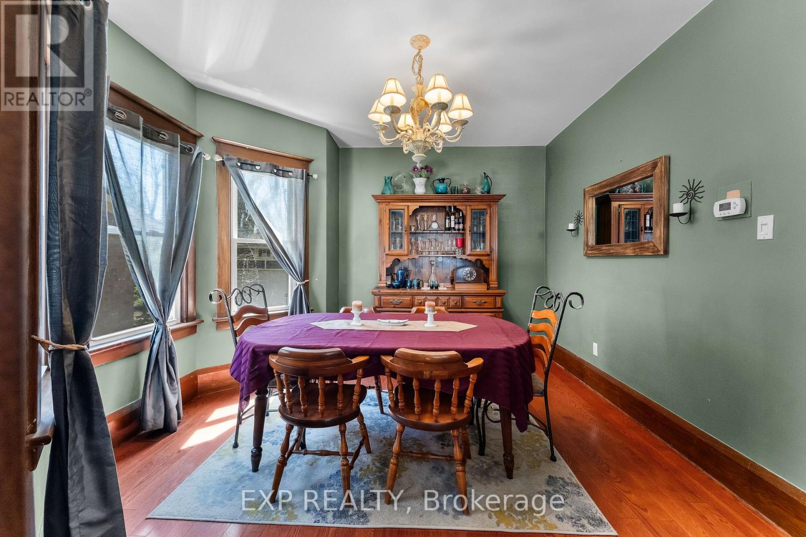 122 ELGIN STREET W - 23