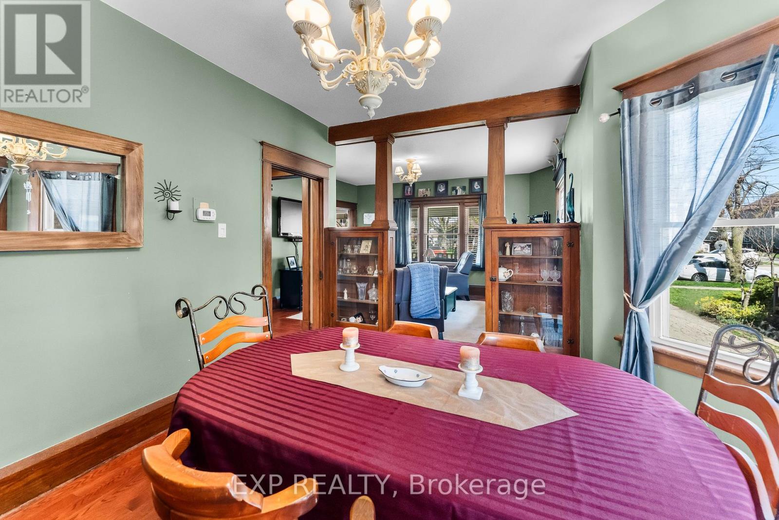 122 ELGIN STREET W - 26