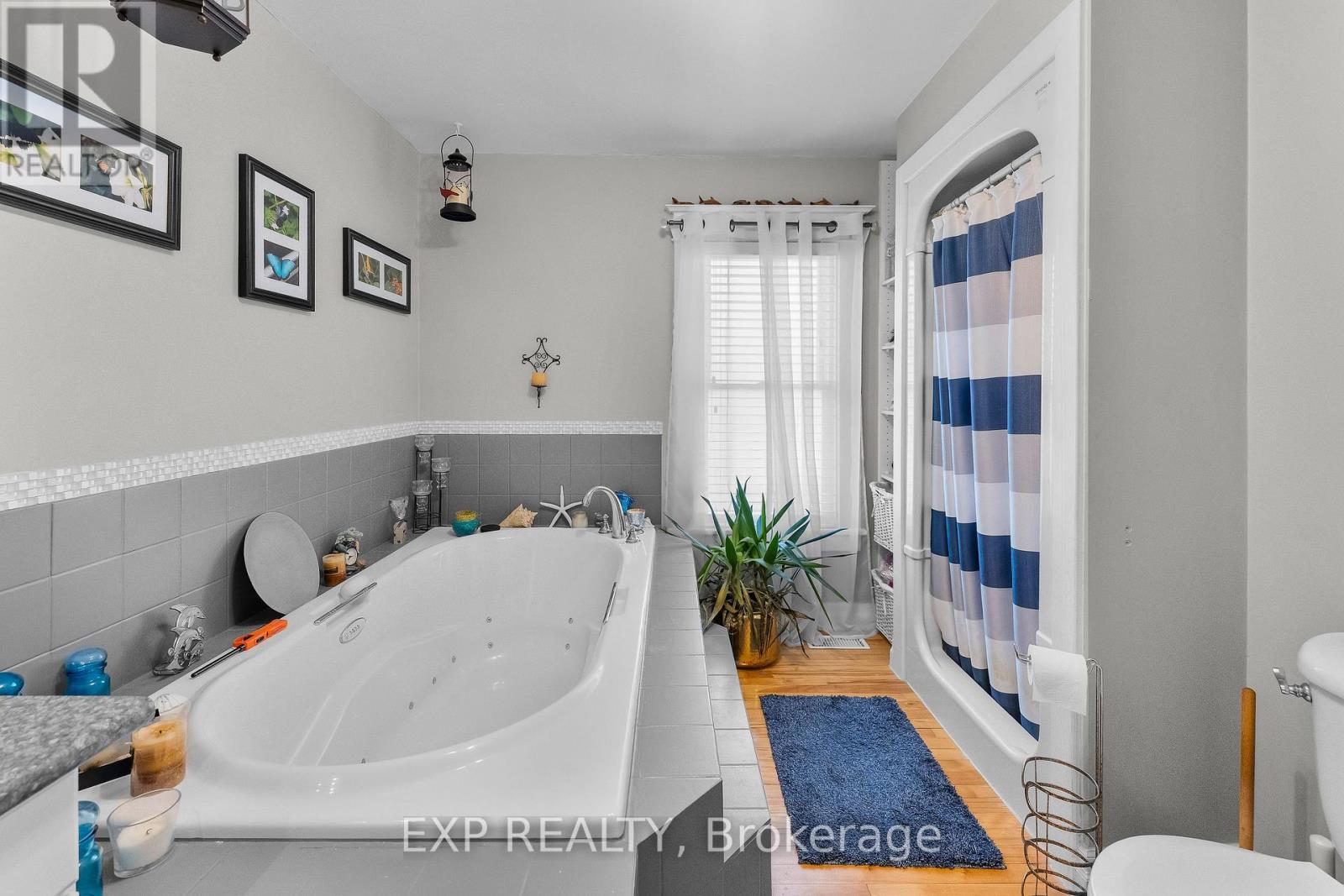 122 ELGIN STREET W - 40
