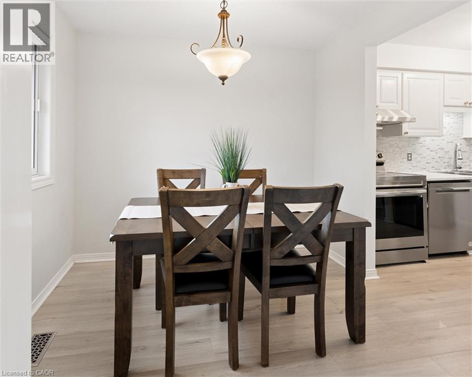 350 ERBSVILLE Road Unit# 17, Waterloo, Ontario, N2T2P7 — Photo 16