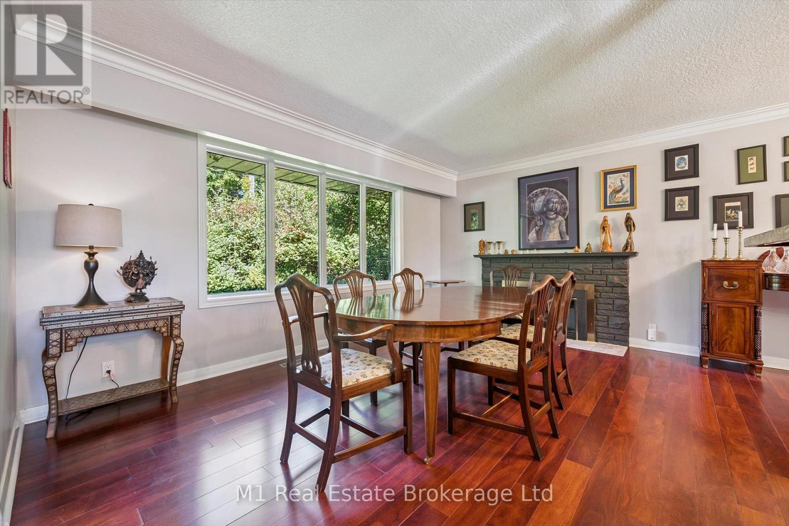21 GLADSTONE AVENUE - 15