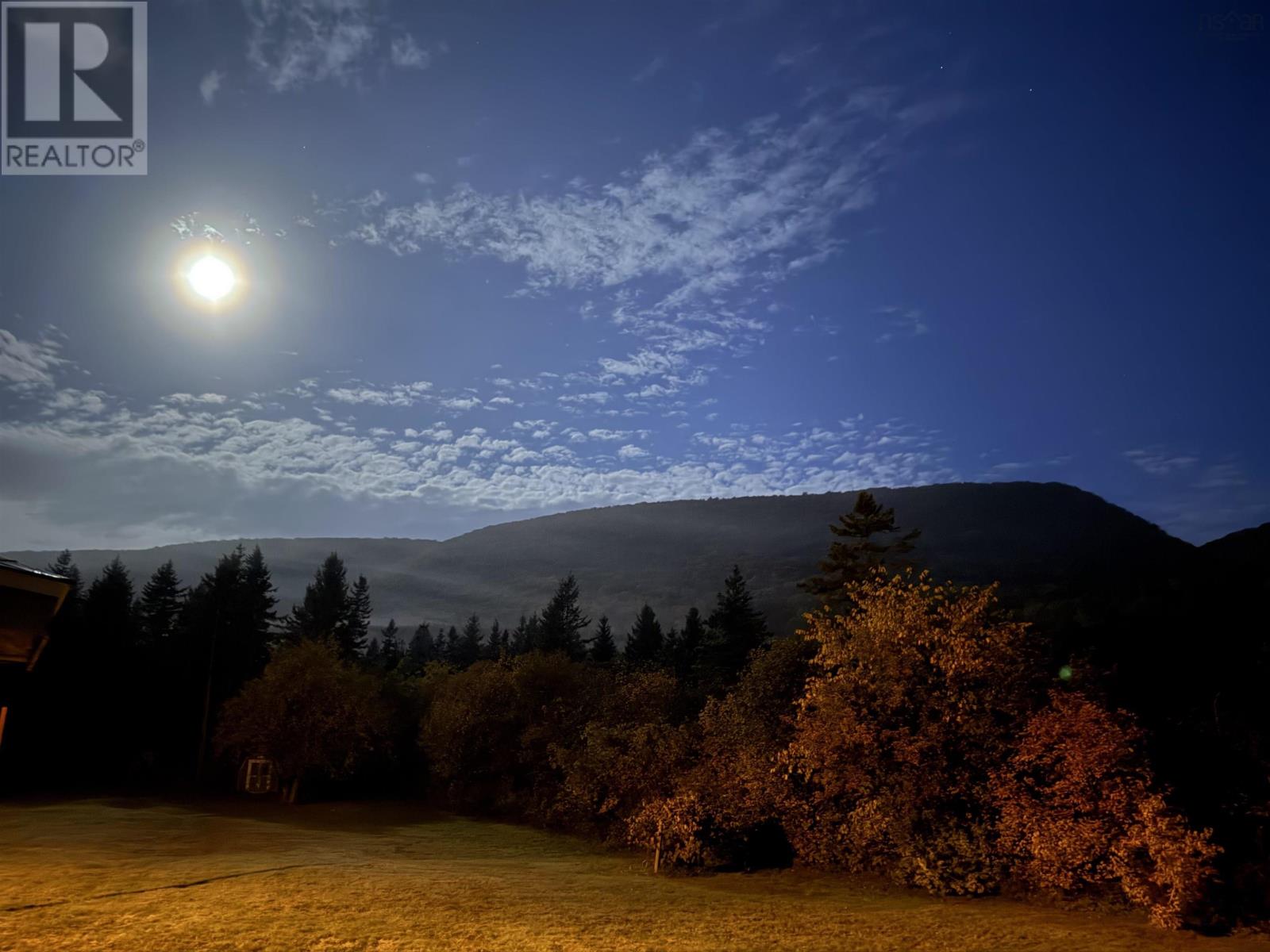 Property 40 of 49 of 2865 West Big Intervale Road