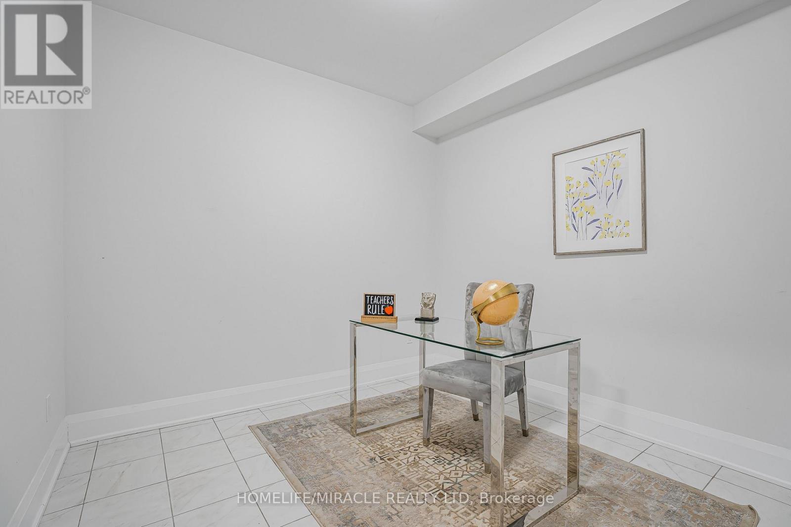 1348 HARRINGTON STREET - 18