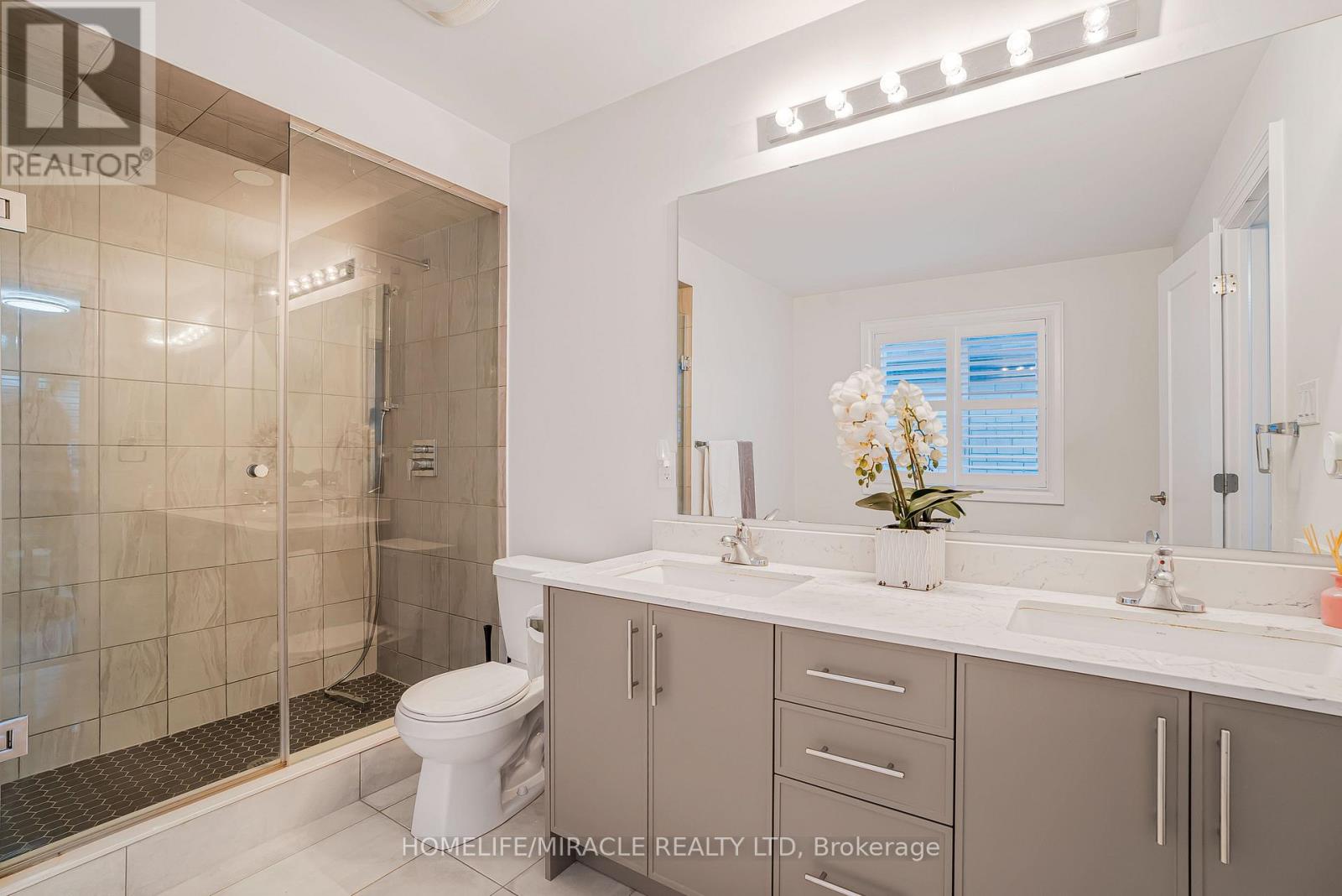 1348 HARRINGTON STREET - 22