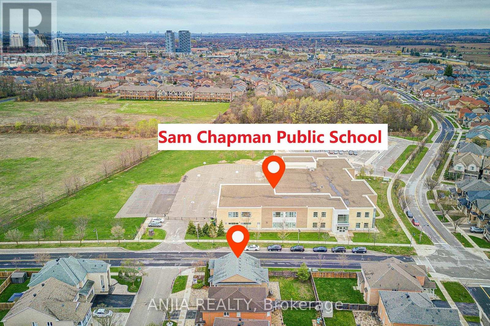 81 APPLEVIEW ROAD - 3