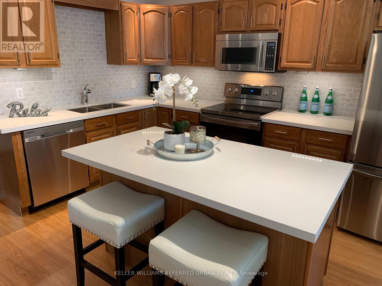 1833 TINY BEACHES ROAD S - 9
