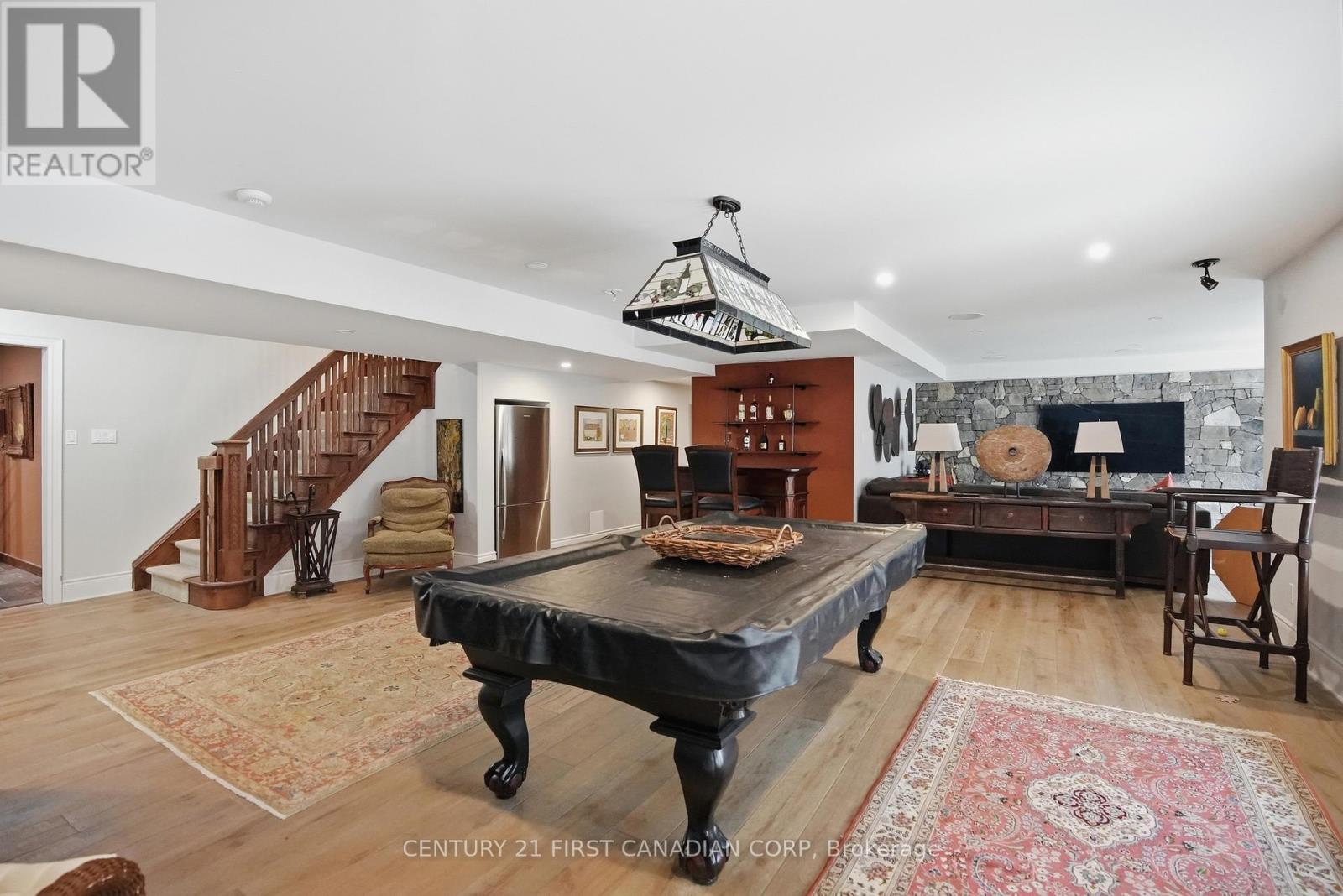 #15 1615 BYRON BASELINE ROAD - 30