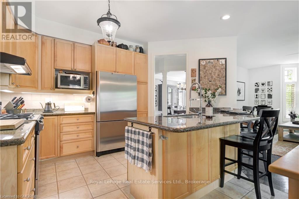1259 GLENASHTON DRIVE - 22