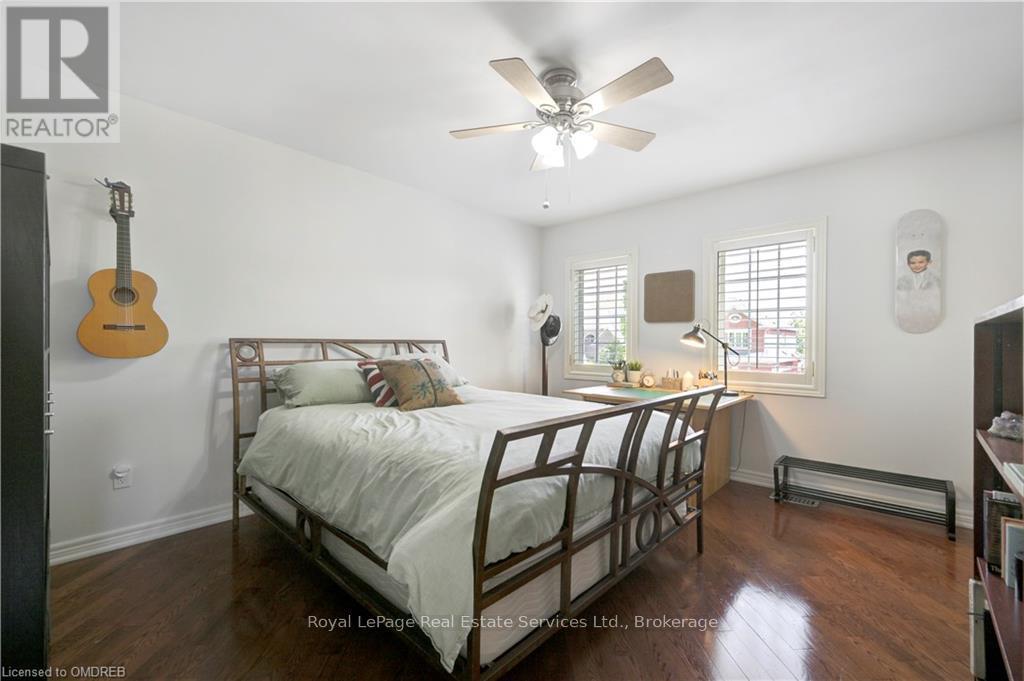 1259 GLENASHTON DRIVE - 33