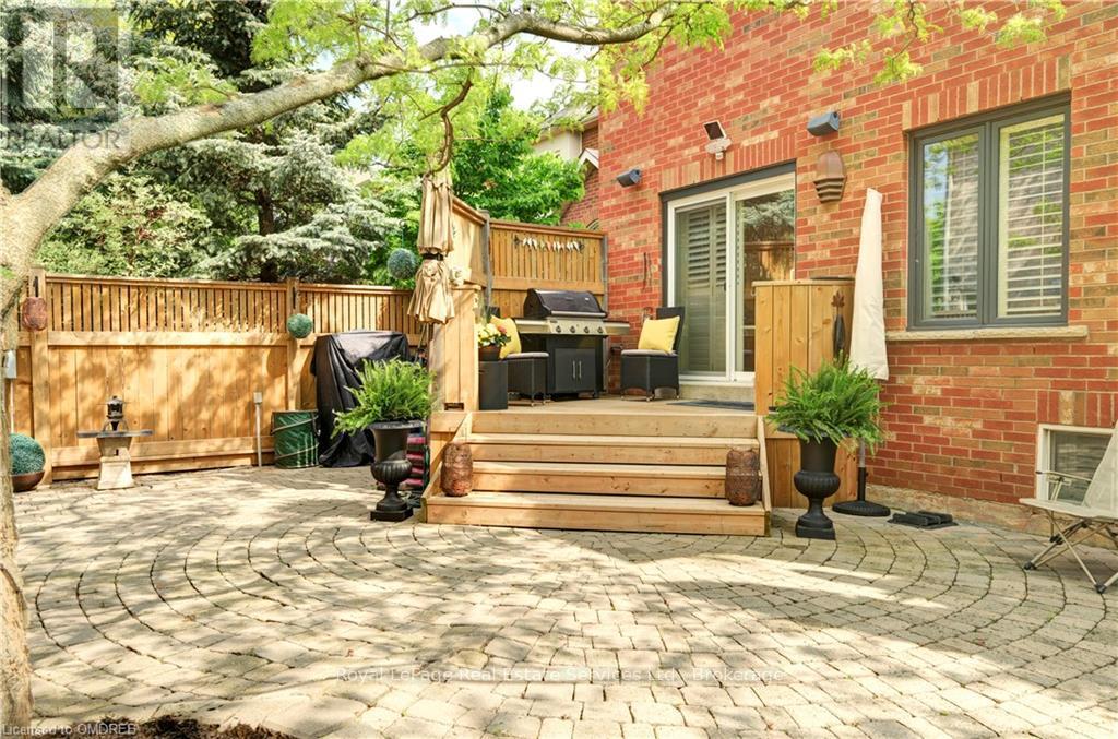 1259 GLENASHTON DRIVE - 45