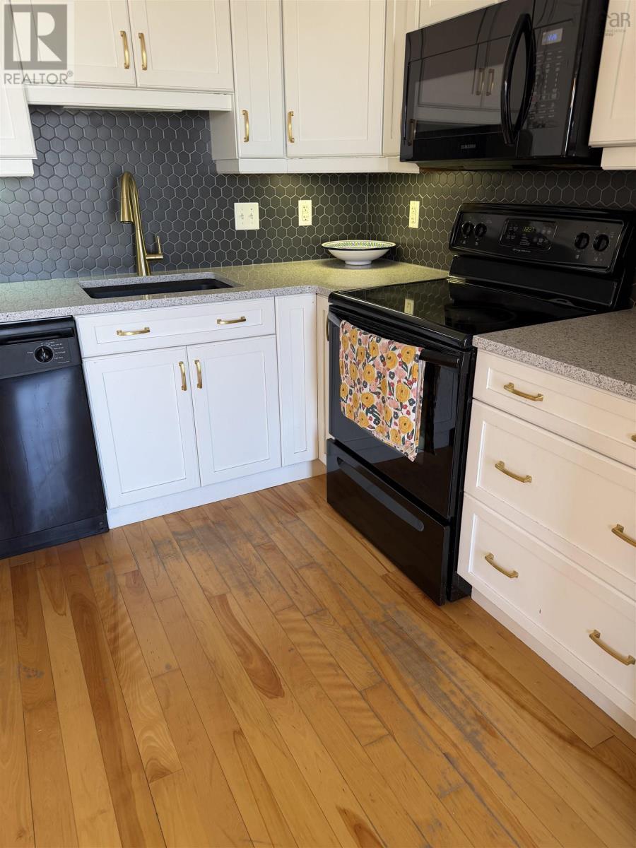 Property 10 of 36 of 25 Vincents Way    B2G 2X3