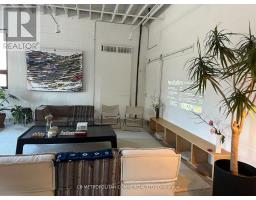 83-91b Walnut Avenue, Toronto, ON M5V2S1 Photo 9